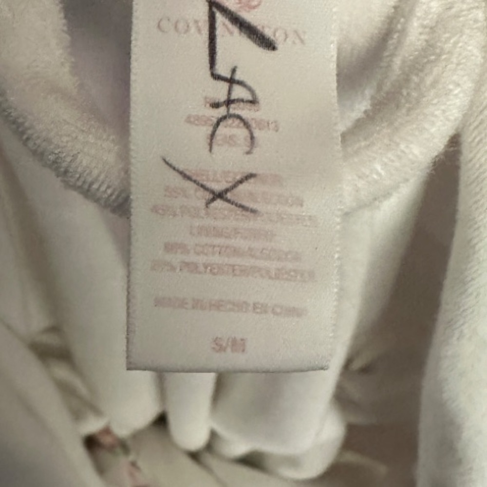 Covington Robe - Picture 6 of 6